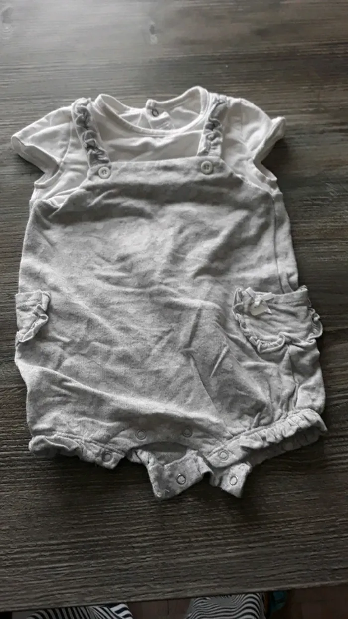 Combishort 4-6mois