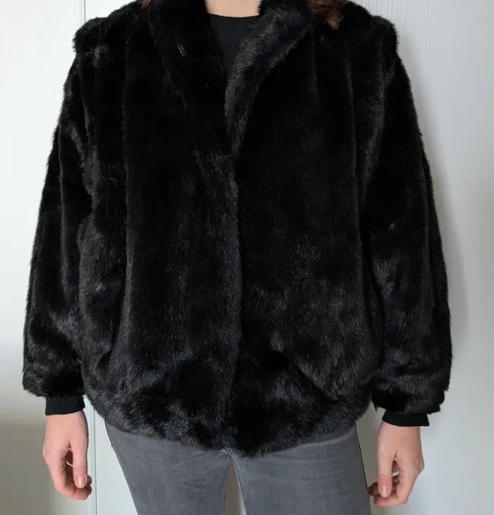 Manteau vintage en fourrure - photo numéro 17