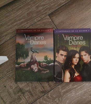 DVD Vampire Diaries S1 et S2