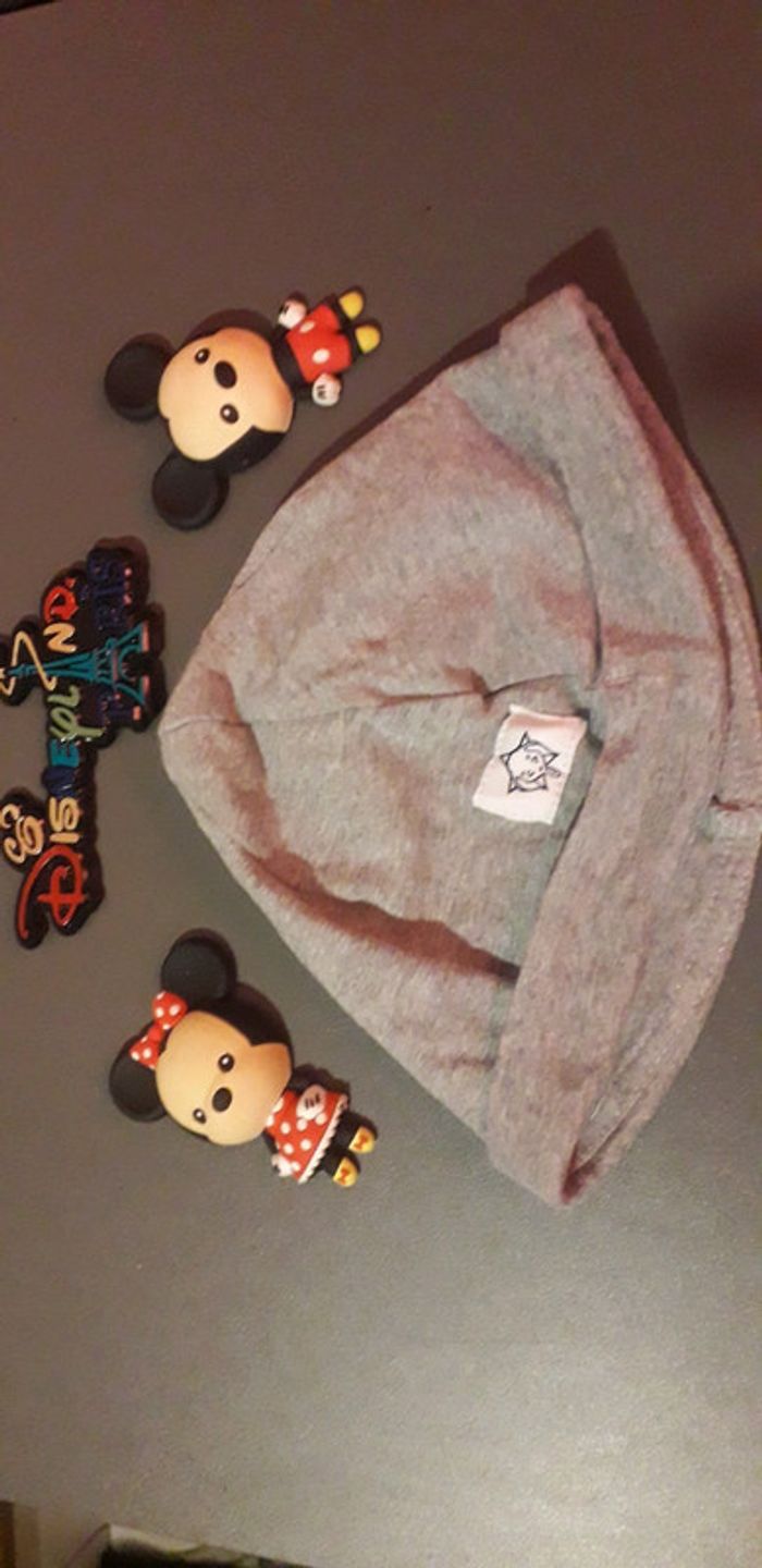 Bonnet en coton pour le printemps Dumbo Disney 18.24 mois neuf jamais porté - photo numéro 3