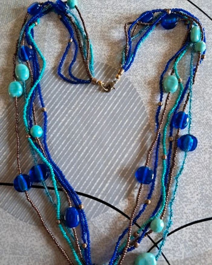 Collier long NEUF avec perles bleues vertes et dorées - photo numéro 5