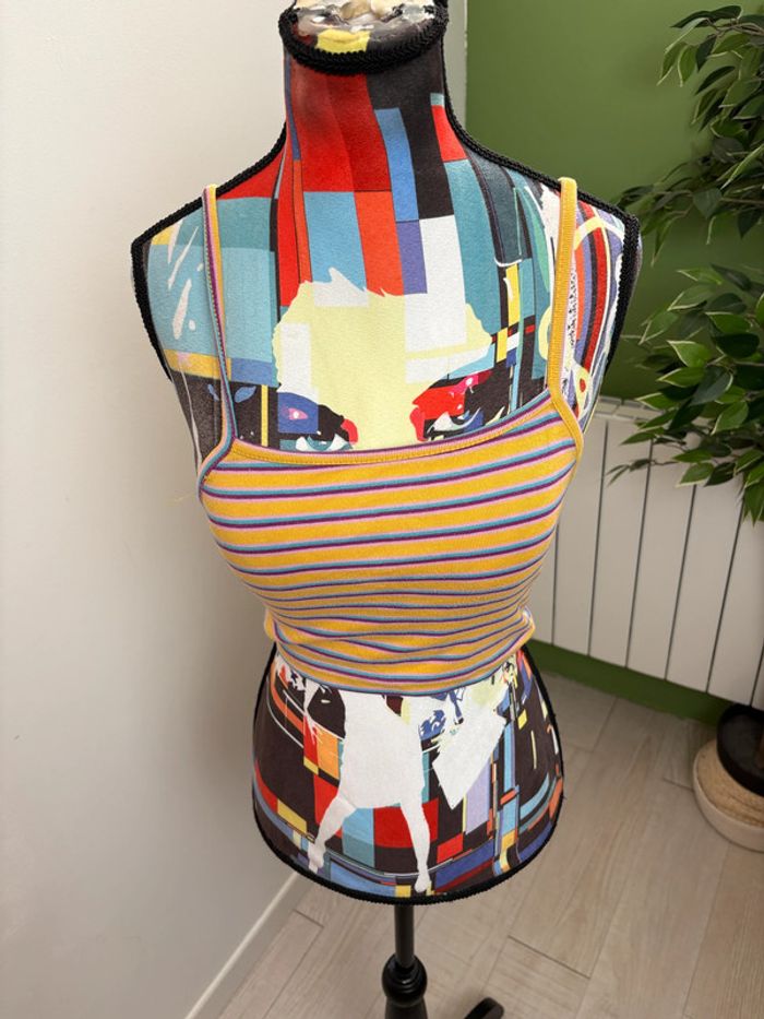 Crop top Pull & Bear | Jaune et violet | Taille 36