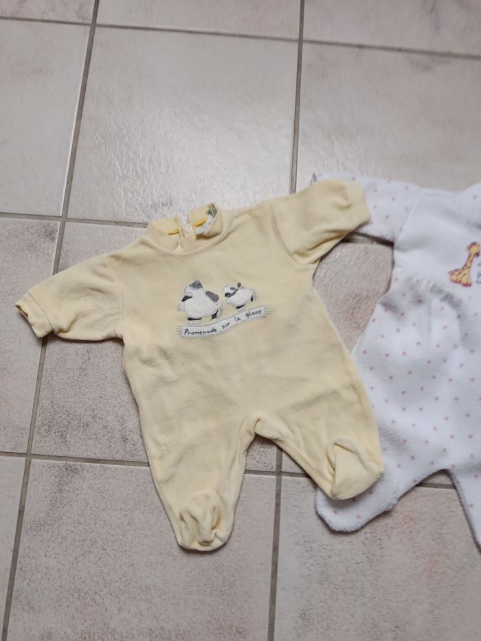 2 Pyjamas - photo numéro 2