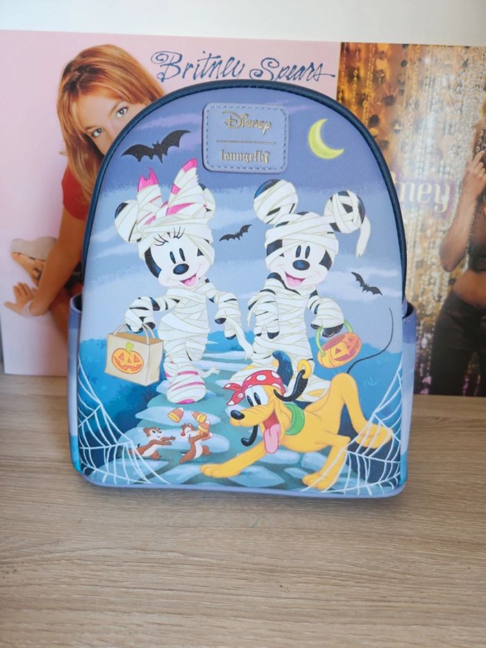 Loungefly Mikcey Mouse <3
