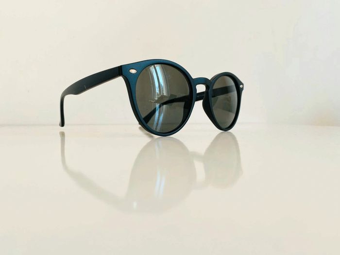 Lunette de soleil mixte Pantos noire mate UV protection catégorie 3 - photo numéro 5