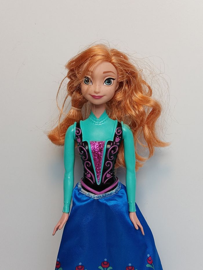Poupée disney anna reine des neiges frozen - photo numéro 2