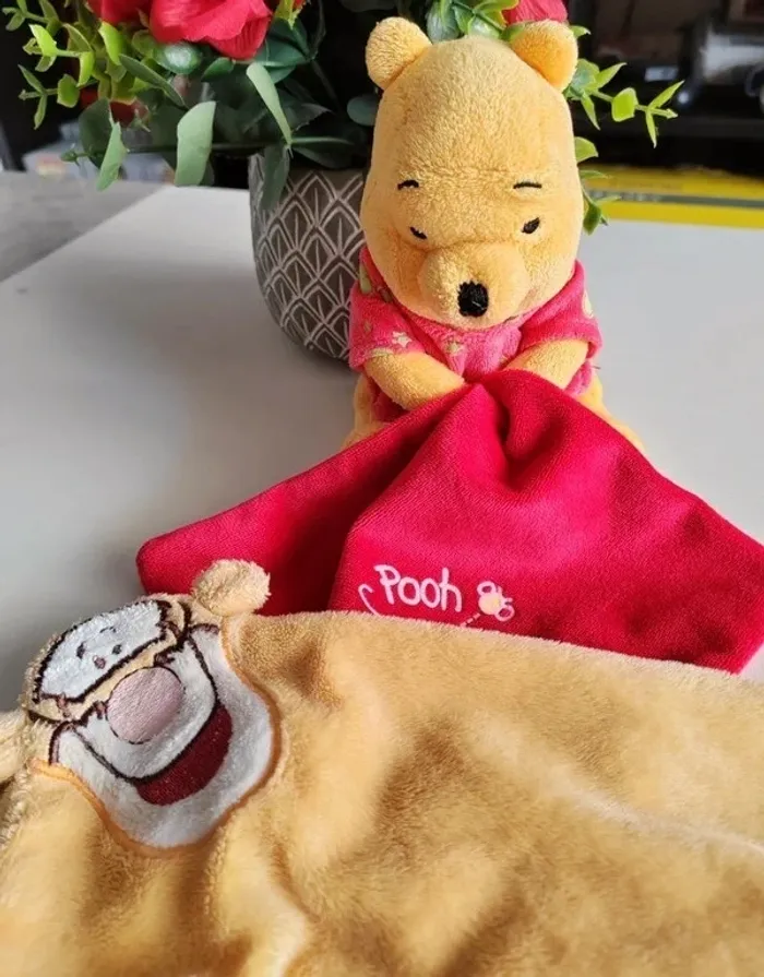 Lot de 2 doudou/peluche - Winnie l'ourson, Disney - photo numéro 4