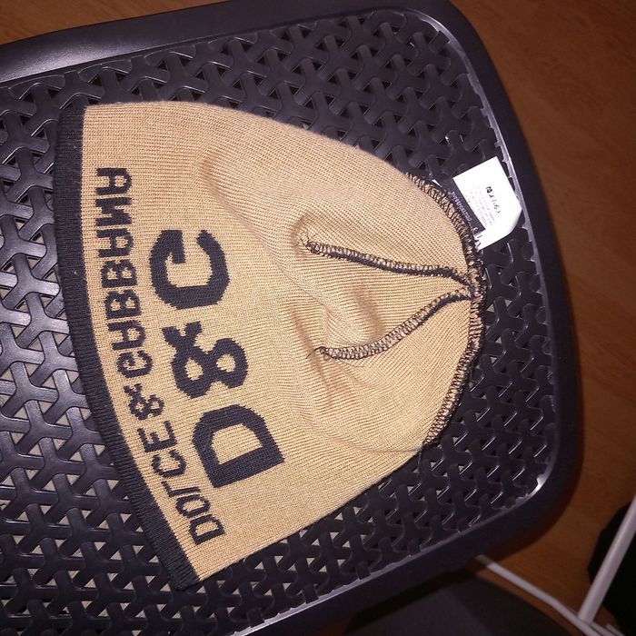 Écharpe réversible dolce gabbana avec bonnet - photo numéro 8