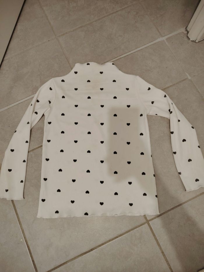 Sous-pull coeurs blancs