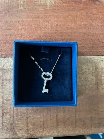 Collier clé Swarovski