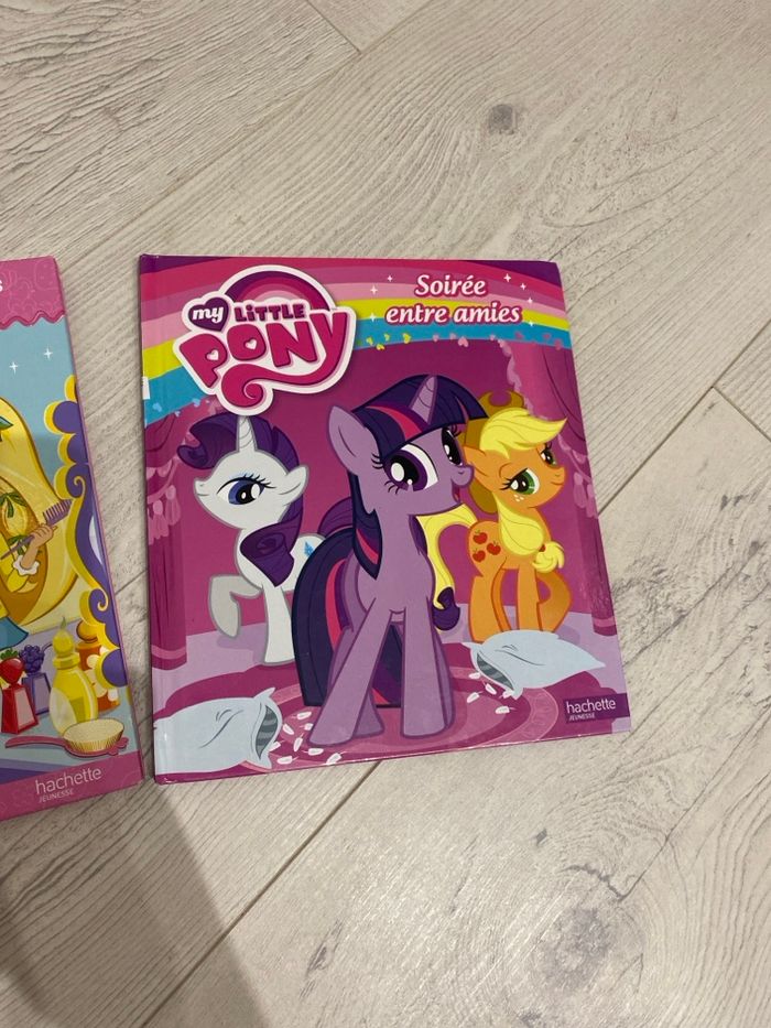 MyLittlePony, soirée entre amis et Charlotte aux fraises au salon de beauté - photo numéro 3