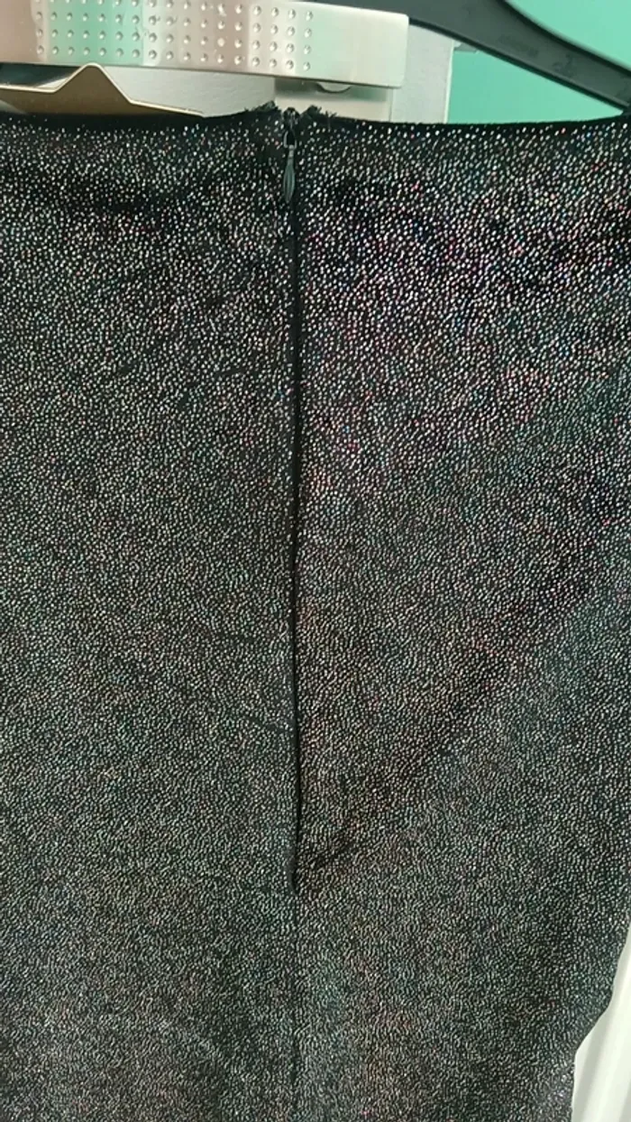 Robe noire brillante Taille 36 Neuve Zeeman - photo numéro 5