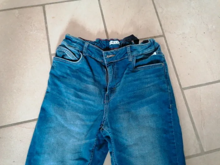 Jeans - photo numéro 2