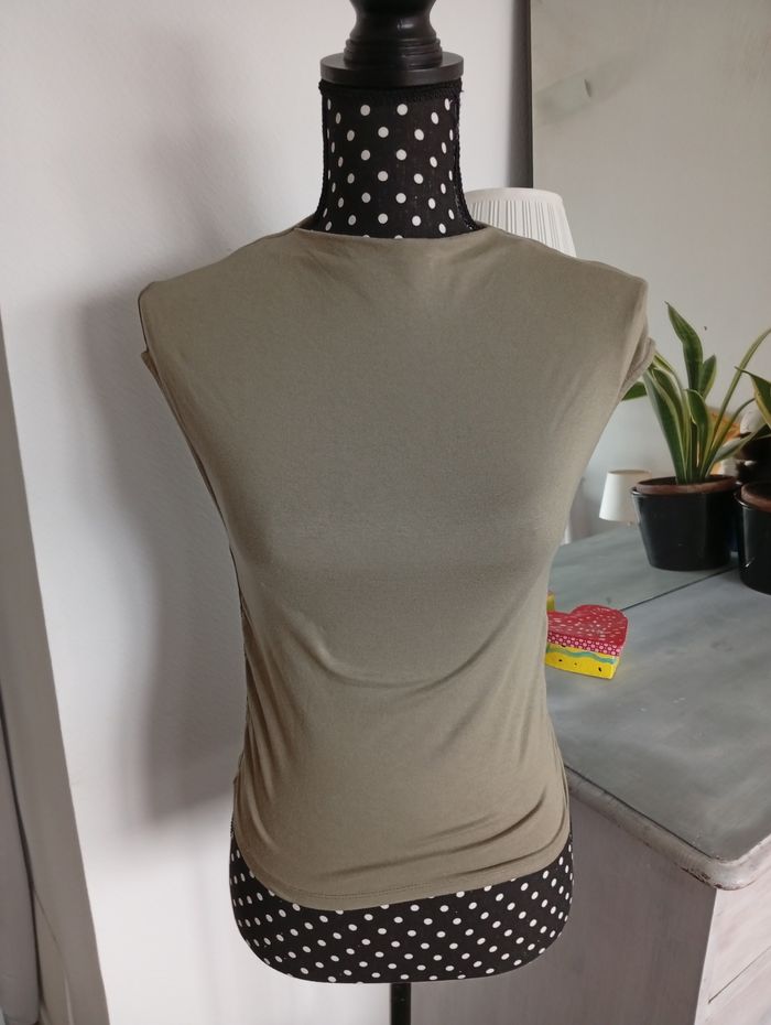 Haut sans manches. Stradivarius 36