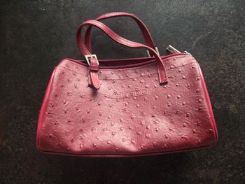 Sac à main shiseido bordeaux