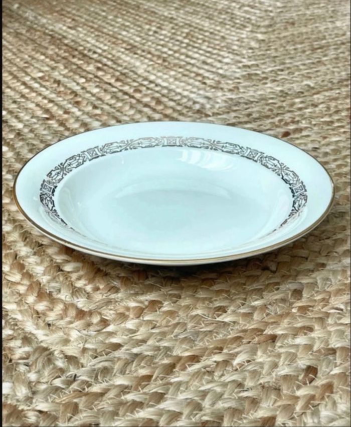 Assiettes creuses en porcelaine - photo numéro 2