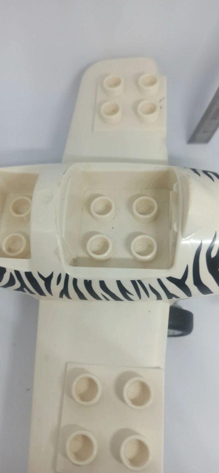 Avion de safari avec pilote lego duplo - photo numéro 8