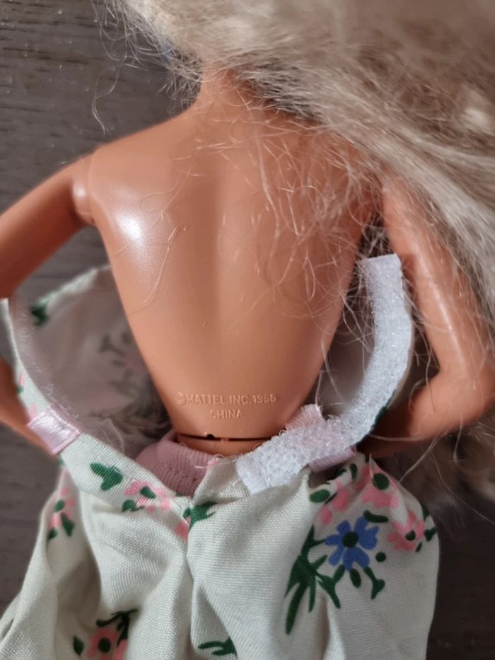 Barbie cheveux frisee - photo numéro 3