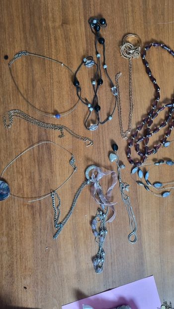 Lot colliers 10 p argenté métal très bon état femme bijoux