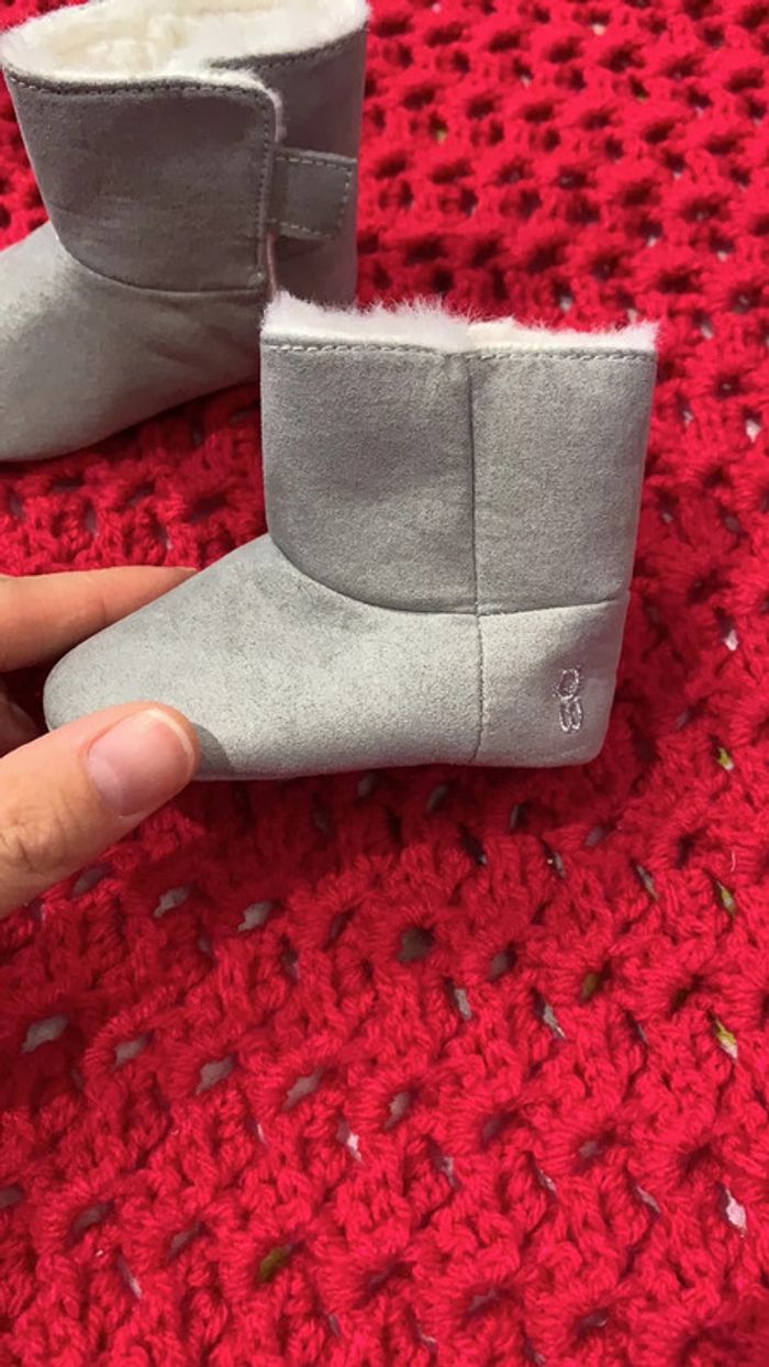 Bottes Obaibi 1/6 mois grises - photo numéro 2