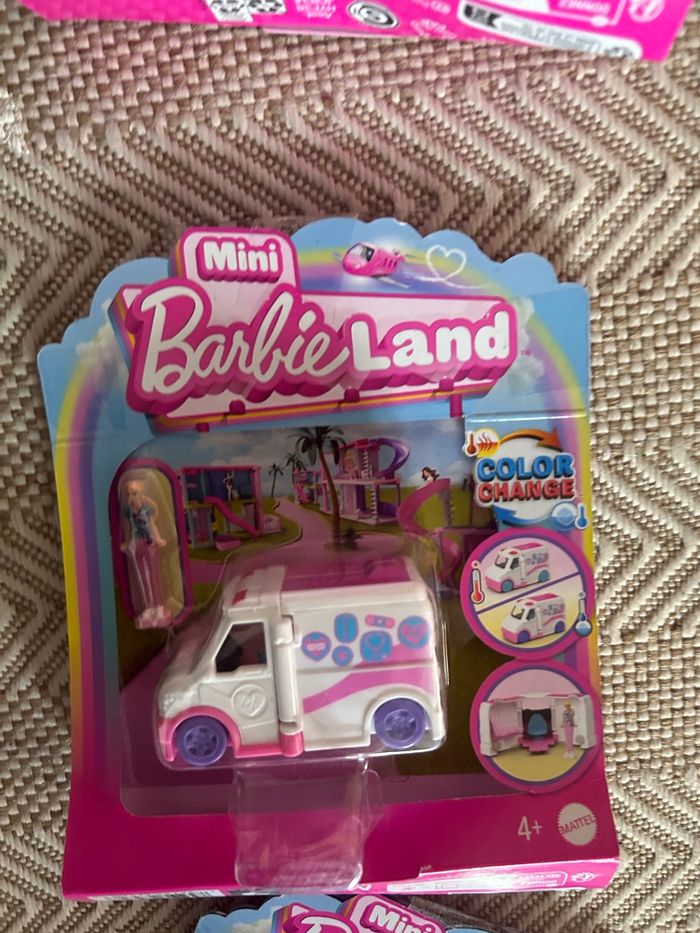 Ensemble d’accessoires pour Mini Barbie Land – Neuf
