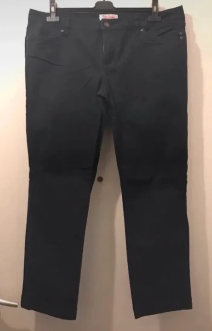 Pantalon jeans femme john baner Noir coupe droite taille 46