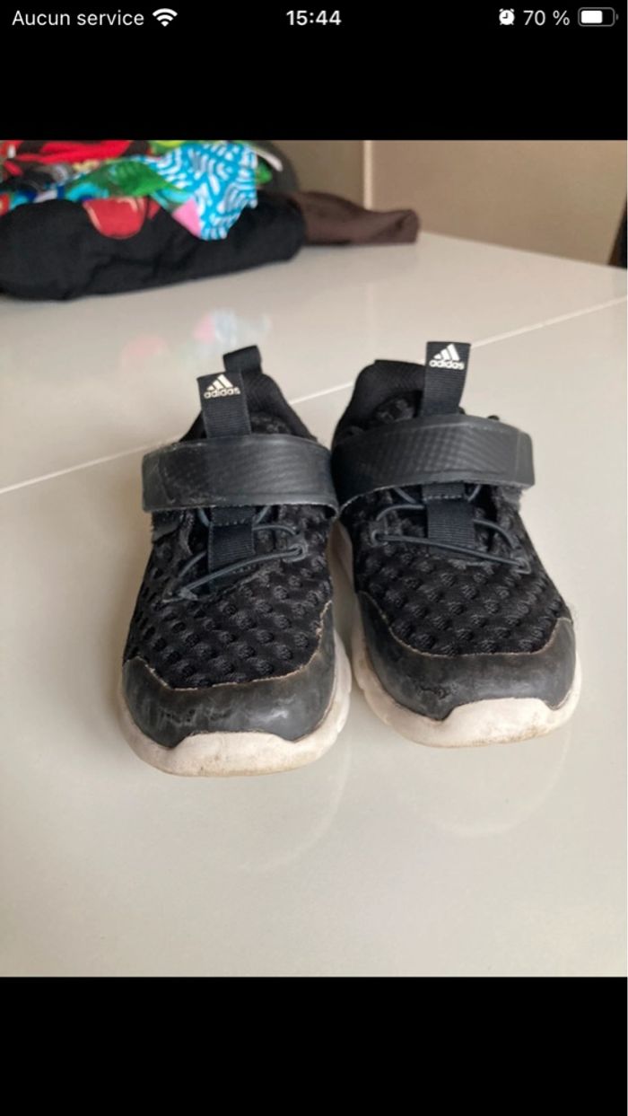 Basket adidas 24 - photo numéro 2