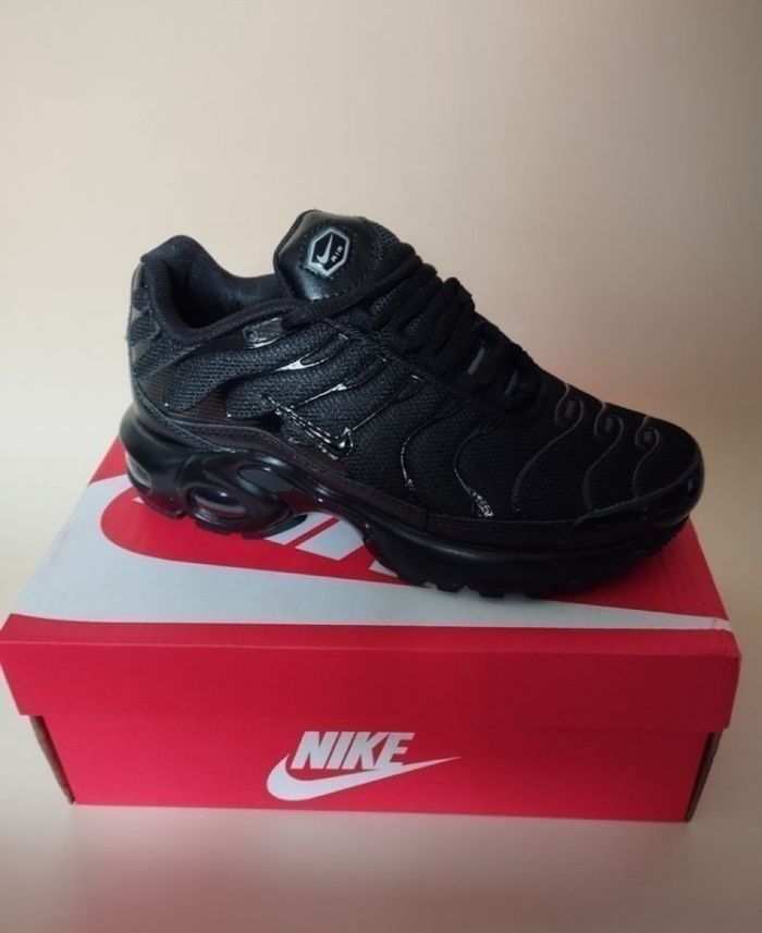 Basket nike tn enfant