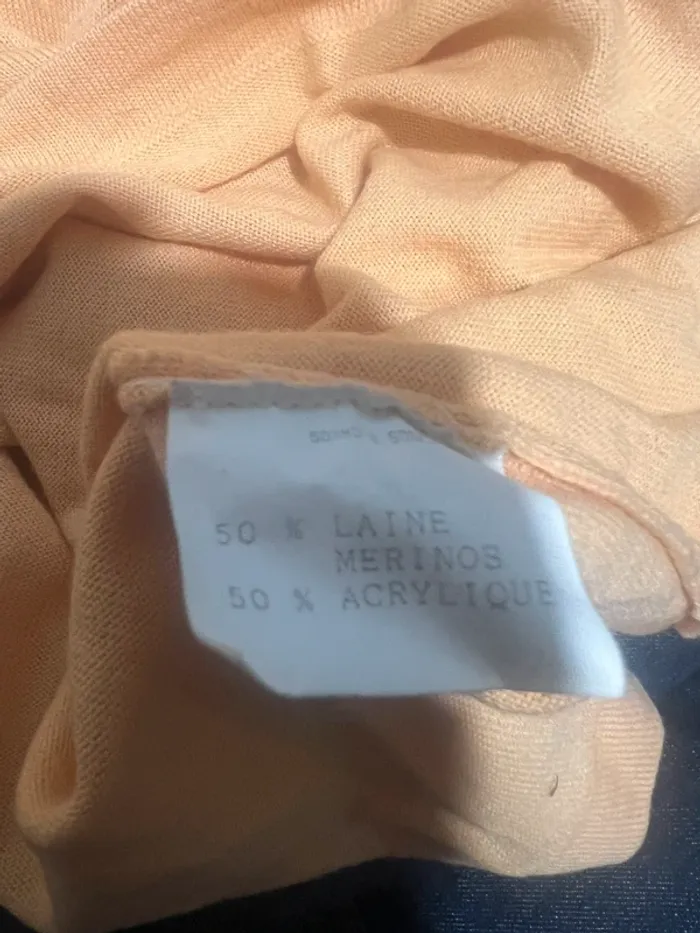 Superbe pull vintage en laine50%- taille M - quasi neuve - photo numéro 2