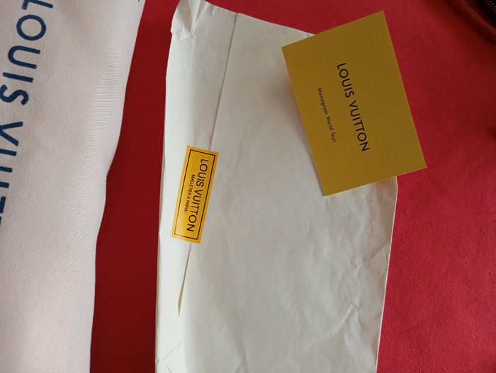 Jolie petite pochette - photo numéro 4