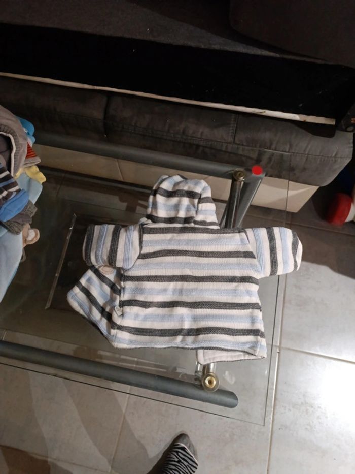 Gilet 1 mois - photo numéro 2