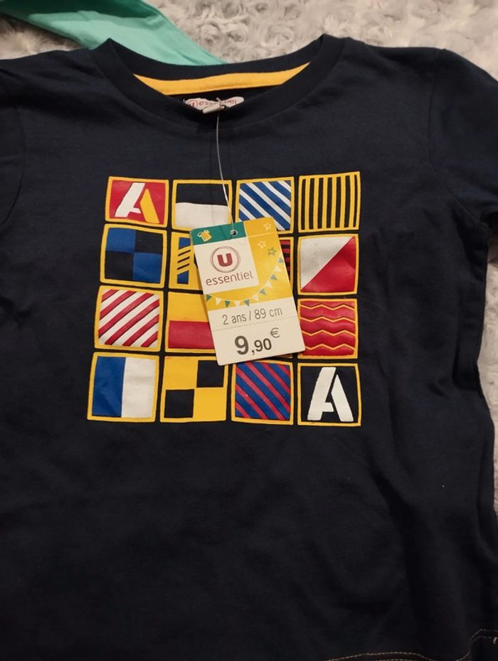 2 t-shirts manches longues neufs - photo numéro 2