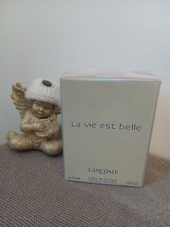 Parfum la vie est belle 