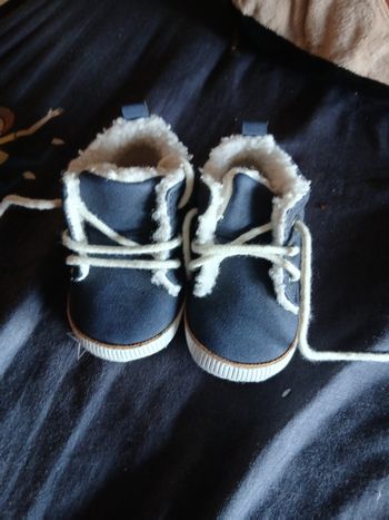 Chaussures bébé fourrés 