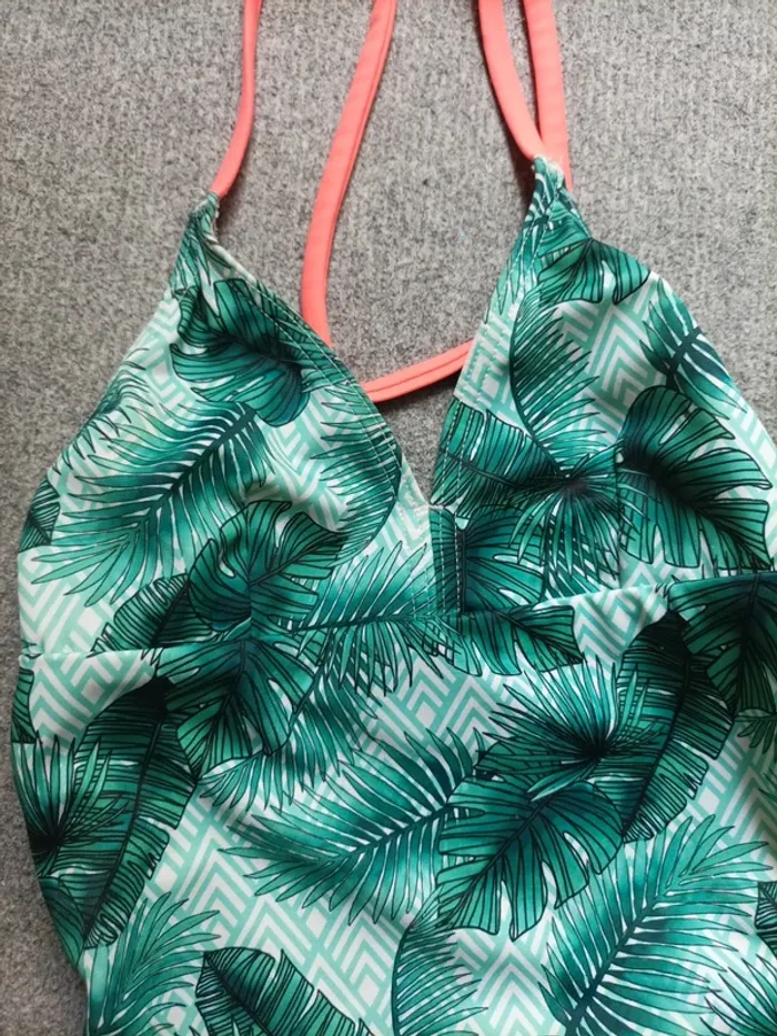 Maillot Olaian taille 14 ans - photo numéro 4