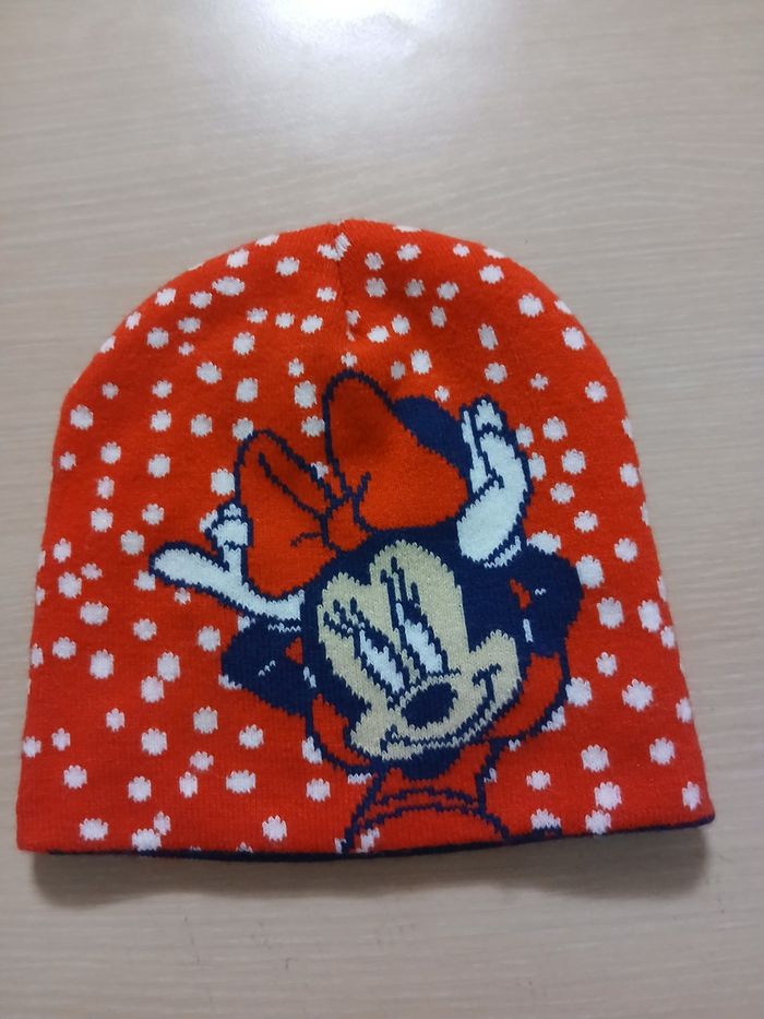 Bonnet fille taille 4/5 ans matiere acrylique tres bonne etat - photo numéro 4