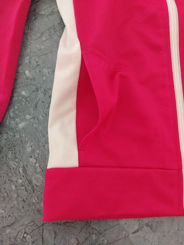Ensemble Jogging T.8 ans - photo numéro 6
