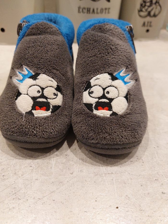 Chausson isotoner - photo numéro 2