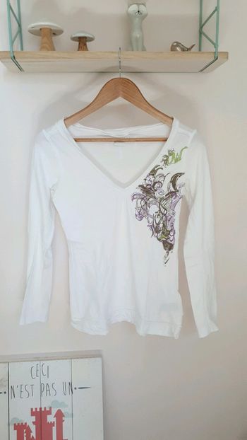 🌹 Magnifique Tshirt manches longues, O'neill, taille S, comme neuf.