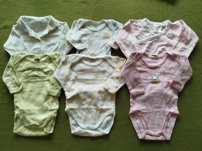 Lot 21 bodies 3 mois - photo numéro 5