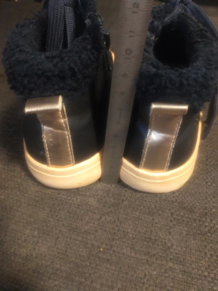 Chaussures fourrés fille T 31 Kiabi a lacets et fermeture - photo numéro 6