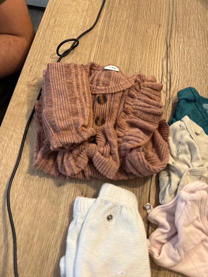 Lot vêtement 26 pièces fille 1 mois - photo numéro 7