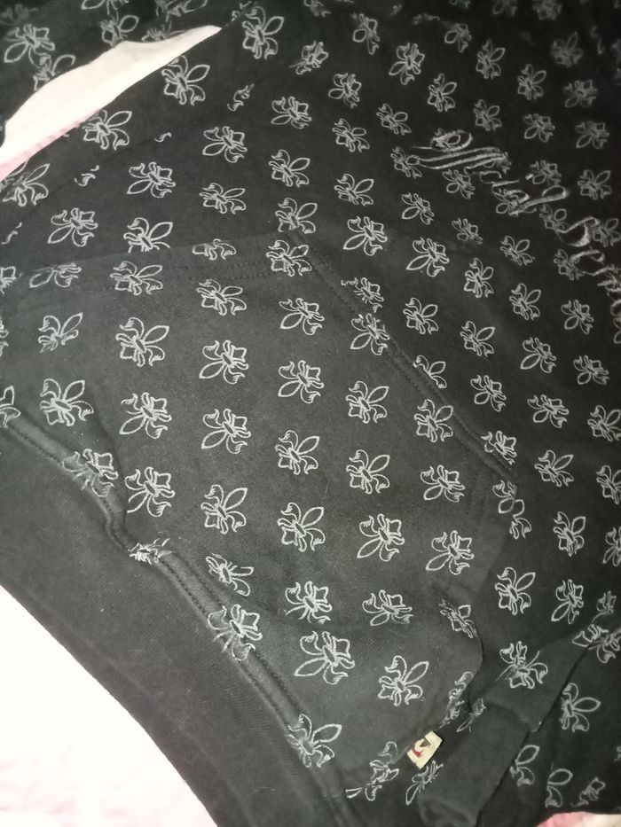 Sweat (-4) - photo numéro 2