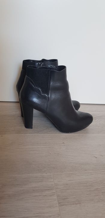 Bottines à talons en cuire