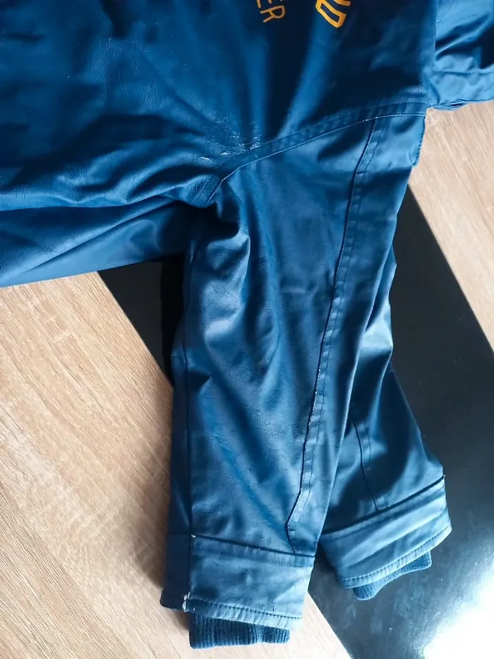 Blouson bleu marine 8 ans - photo numéro 10
