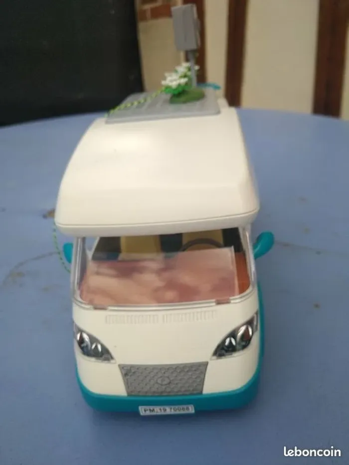 Camping Car Playmobil équipé - photo numéro 3