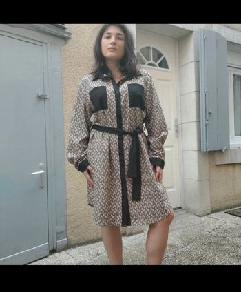 Superbe robe neuve taille 44