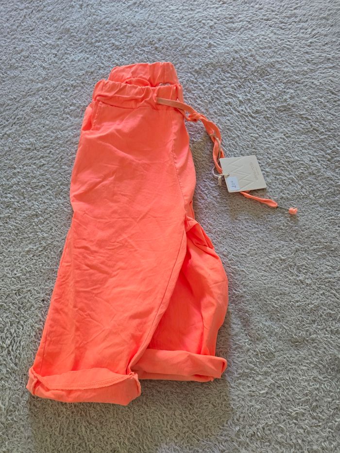 Bermuda capri short 🍒news collection🍒neuf étiquette taille unique jusqu'au 40 - photo numéro 3