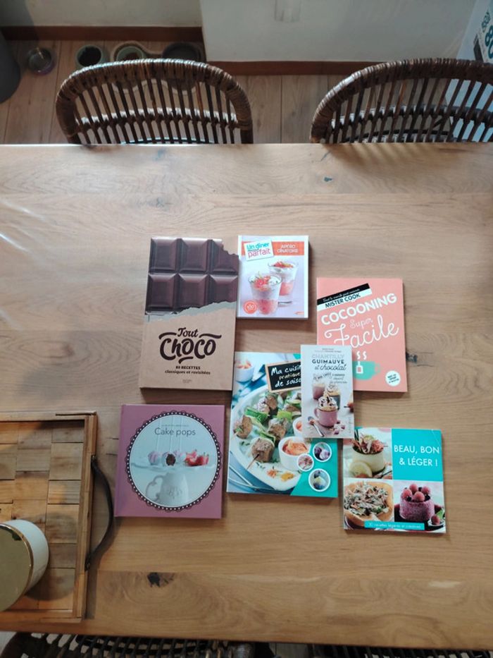 Lot 7 livres de recettes - photo numéro 2