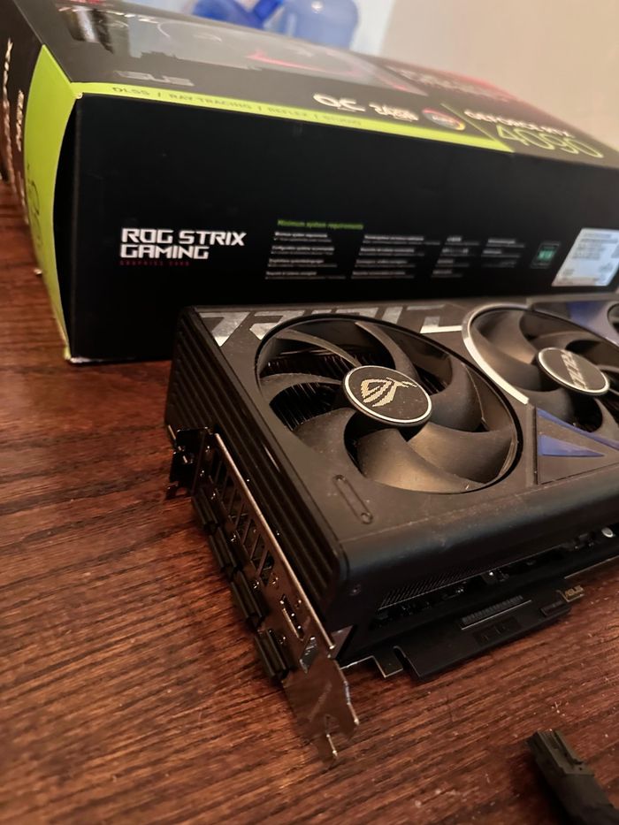 ROG Strix gaming GeForce RTX 4090 - photo numéro 6